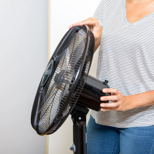 VENTILADOR DE PIE TAURUS BERGEN 16C 3VEL/3 ASPAS/NEGRO