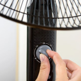 VENTILADOR DE PIE TAURUS BERGEN 16C 3VEL/3 ASPAS/NEGRO