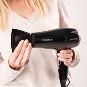 SECADOR TAURUS HD2202