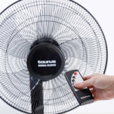 VENTILADOR DE PIE TAURUS FADC001 NEGRO 5 ASPAS/12 VEL.