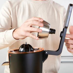 EXPRIMIDOR TAURUS SQ600X