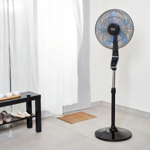 VENTILADOR DE PIE TAURUS FA2201D NEGRO 3 VEL/5 ASPAS